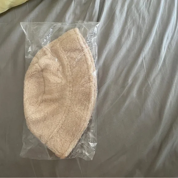 🤎 Houston Astros Sherpa Bucket Hat 🤎 - Picture 4 of 9